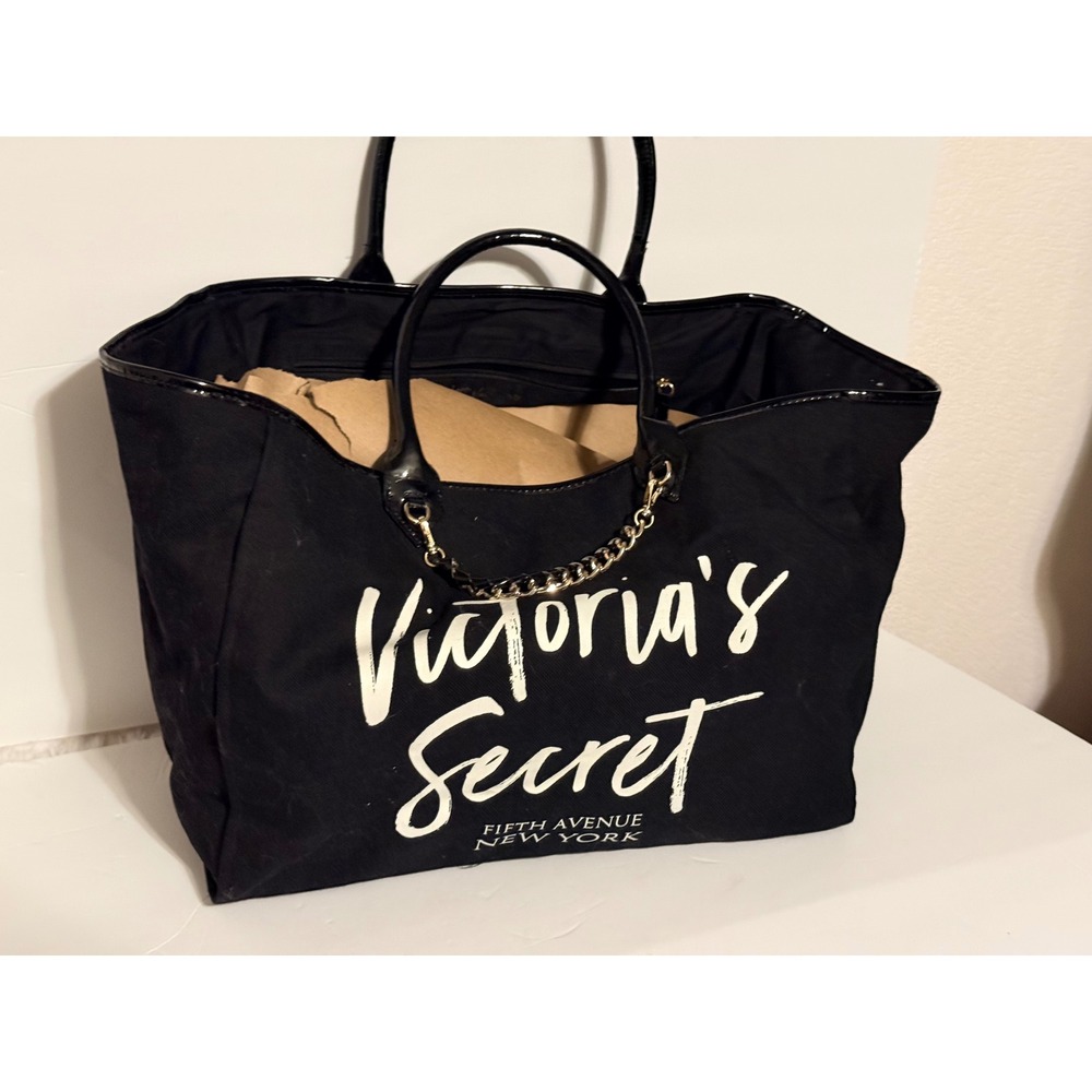 Victoria's Secret Tote Bag Black Canvas Logo Chain Detail Y2K Cole‎